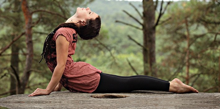 Гармонизируем Сатурн: упражнения из йоги для здоровья и долголетия.
